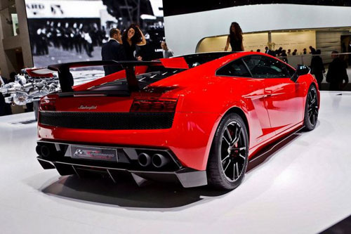 Gallardo LP 570-4 Super Trofeo Stradale ที่สุดของรุ่นพิเศษ