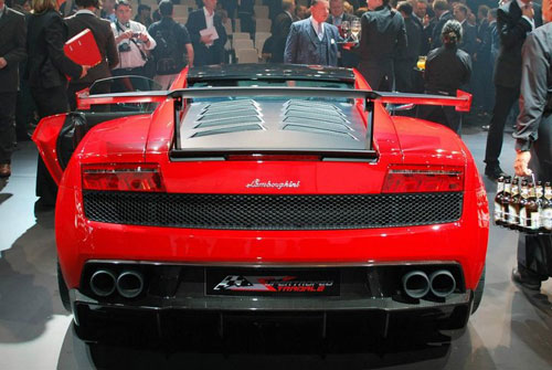 Gallardo LP 570-4 Super Trofeo Stradale ที่สุดของรุ่นพิเศษ