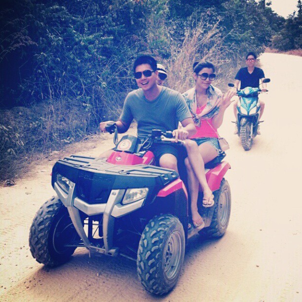 เอมมี่ มรกต เอมมี่ มรกต