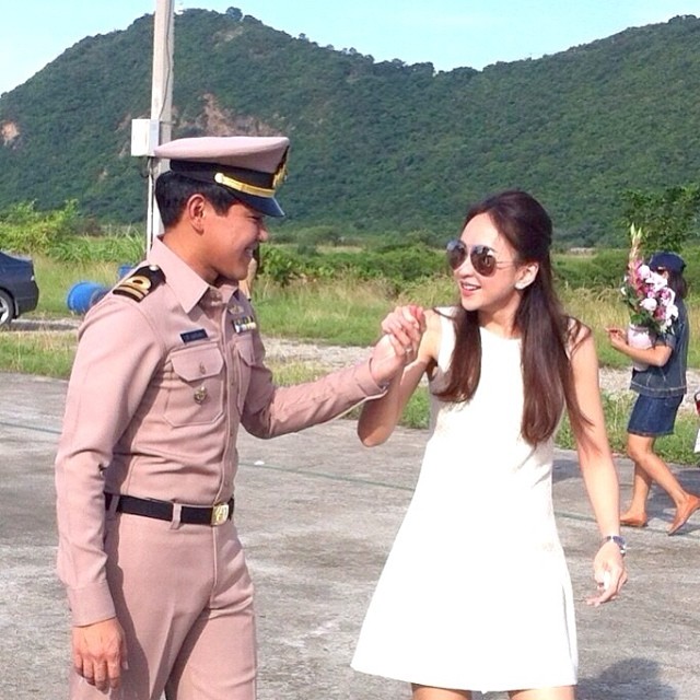 เป้ย ป๊อป เป้ย ป๊อป