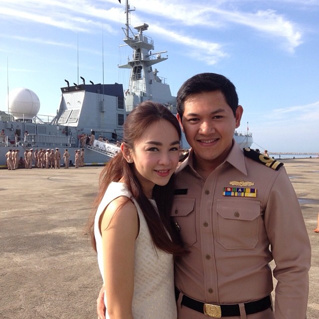 เป้ย ป๊อป เป้ย ป๊อป