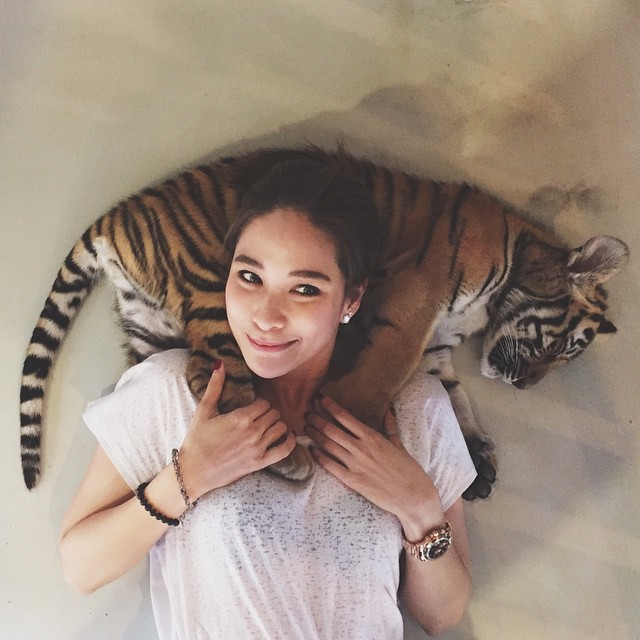 พลอย เฌอมาลย์ พลอย เฌอมาลย์