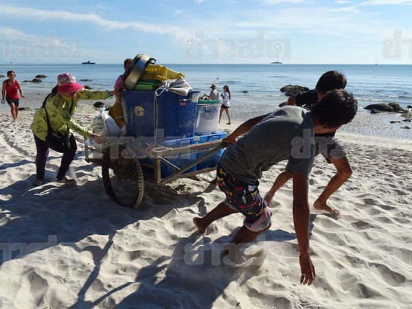 คืนความสวยหาดหัวหิน สั่งรื้อ 22 ร้านค้า ลุกร้ำชายหาด คืนความสวยหาดหัวหิน สั่งรื้อ 22 ร้านค้า ลุกร้ำชายหาด