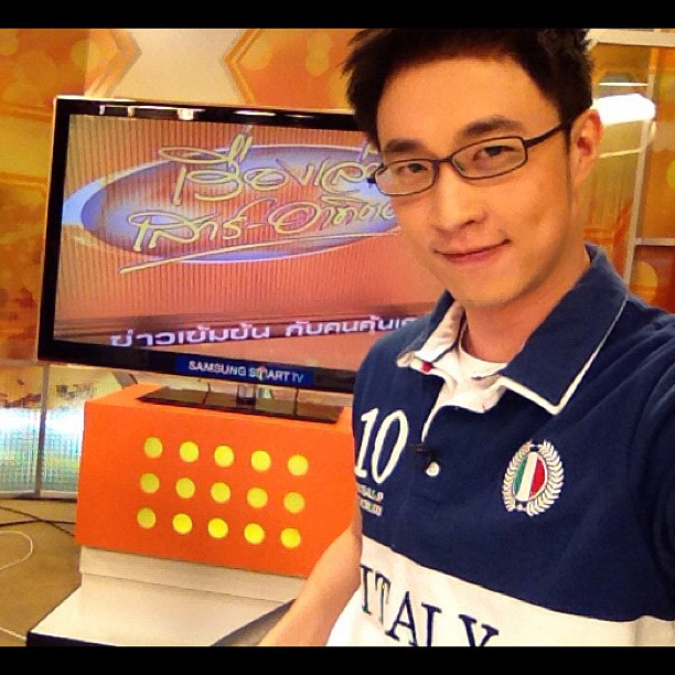 ไก่ ภาษิต ไก่ ภาษิต