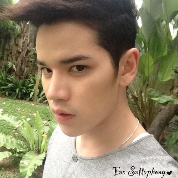 เต๋า เศรษฐพงศ์ เพียงพอ เต๋า เศรษฐพงศ์ เพียงพอ