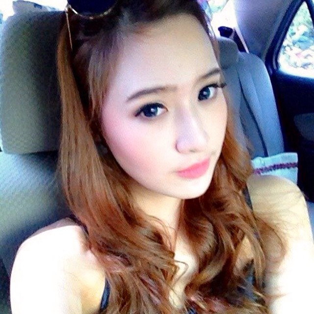 แคร์ ฉัตรฑริกา สิทธิพรม แคร์ ฉัตรฑริกา สิทธิพรม