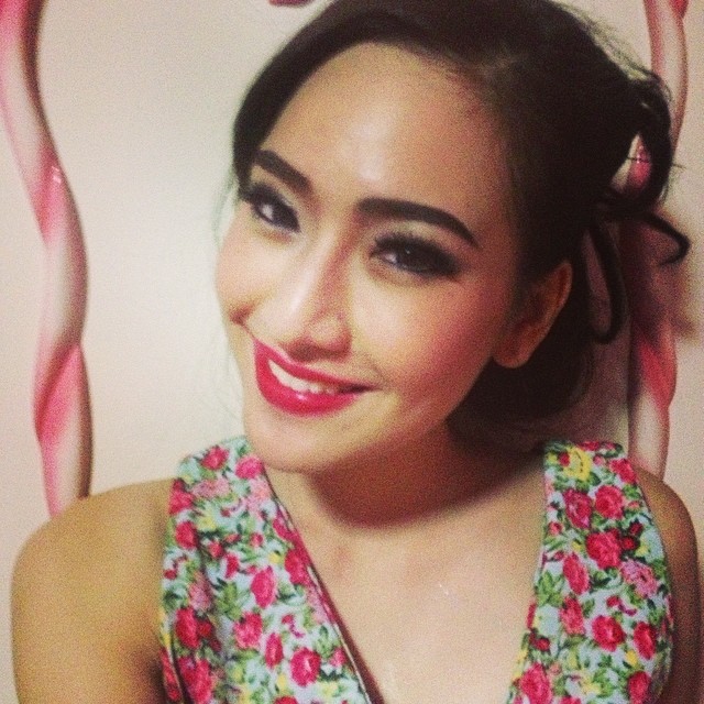 แคร์ ฉัตรฑริกา สิทธิพรม แคร์ ฉัตรฑริกา สิทธิพรม