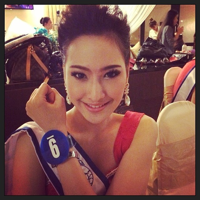 แคร์ ฉัตรฑริกา สิทธิพรม แคร์ ฉัตรฑริกา สิทธิพรม