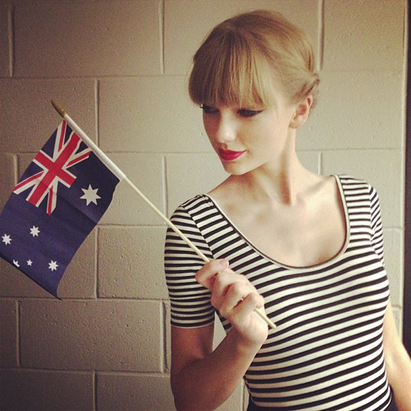 เทย์เลอร์ สวิฟต์ Taylor Swift เทย์เลอร์ สวิฟต์ Taylor Swift
