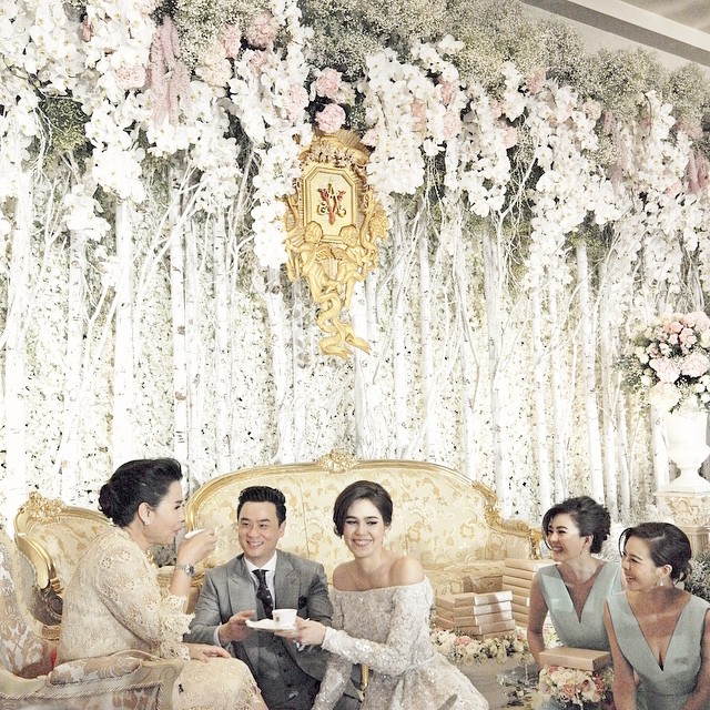 ชมพู่ อารยา แต่งงาน น็อต วิศรุต ชมพู่ อารยา แต่งงาน น็อต วิศรุต