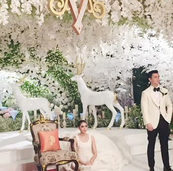 พระองค์ภา เสด็จฯ ร่วมเป็นเกียรติงานแต่งชมพู่ น็อต บ่าว-สาวปลื้มปีติ พระองค์ภา เสด็จฯ ร่วมเป็นเกียรติงานแต่งชมพู่ น็อต บ่าว-สาวปลื้มปีติ