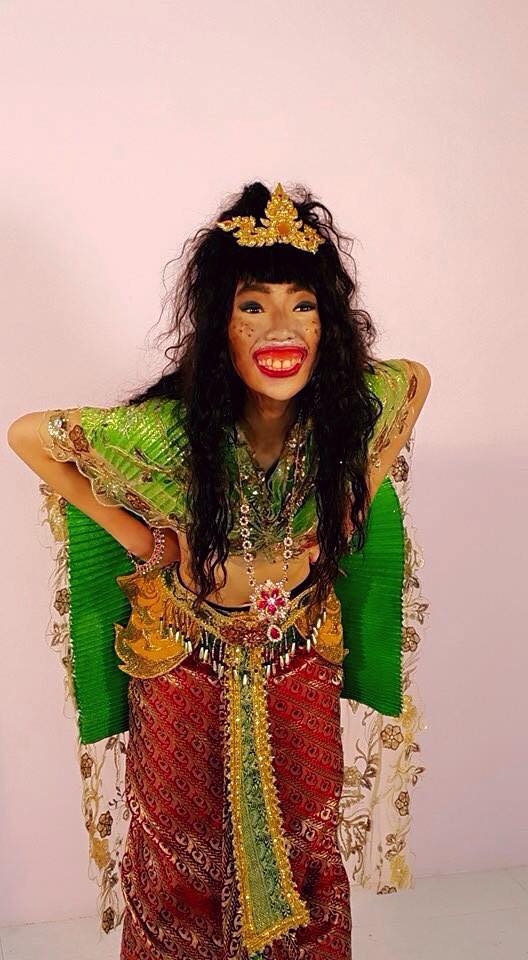 เดียร์ ดาริน ดารากานต์ ประวัติ นางเอกแก้วหน้าม้า 2558 เดียร์ ดาริน ดารากานต์ ประวัติ นางเอกแก้วหน้าม้า 2558