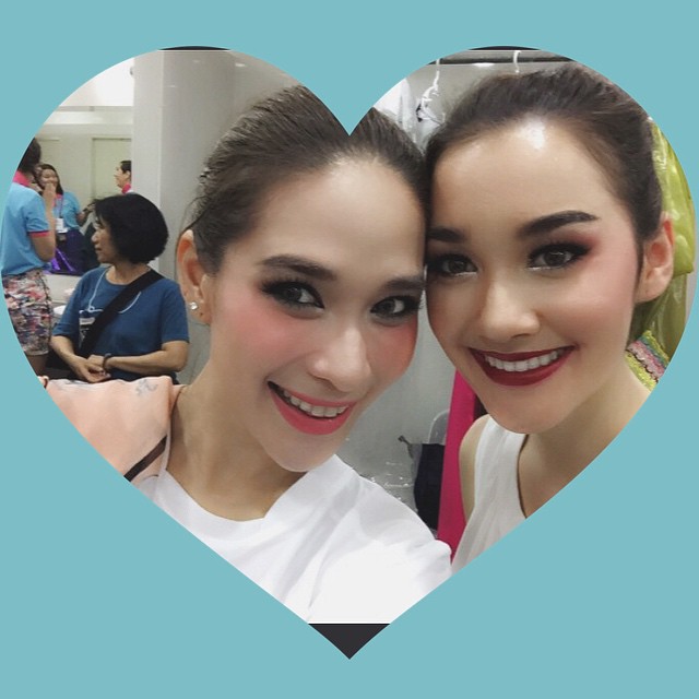 พลอย เฌอมาลย์ โพสต์ข้อความสุดซึ้งถึง เดียร์น่า ฟลีโป พลอย เฌอมาลย์ โพสต์ข้อความสุดซึ้งถึง เดียร์น่า ฟลีโป