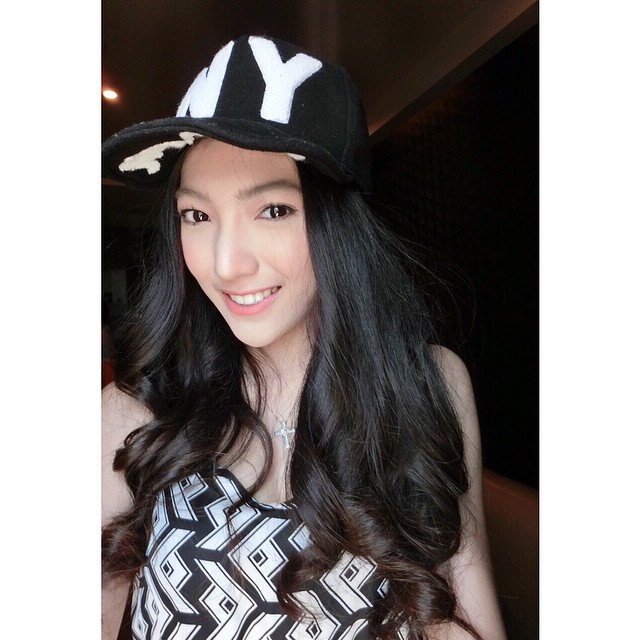 เดียร์ ดาริน ดารากานต์ ประวัติ นางเอกแก้วหน้าม้า 2558 เดียร์ ดาริน ดารากานต์ ประวัติ นางเอกแก้วหน้าม้า 2558