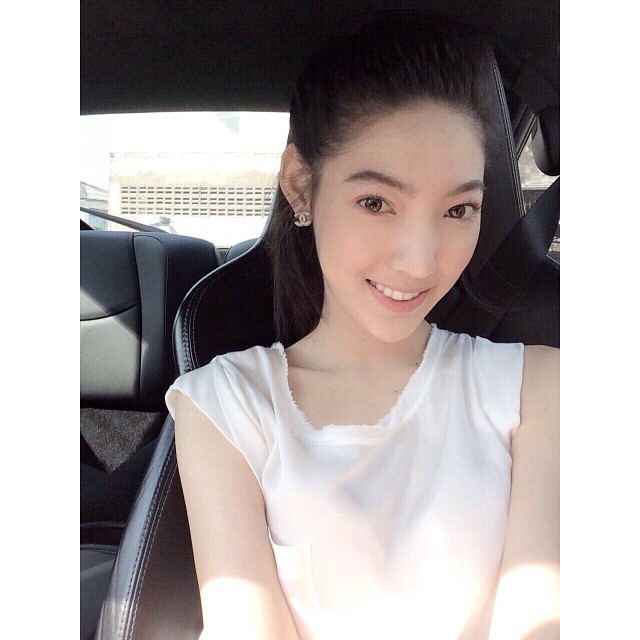 เดียร์ ดาริน ดารากานต์ ประวัติ นางเอกแก้วหน้าม้า 2558 เดียร์ ดาริน ดารากานต์ ประวัติ นางเอกแก้วหน้าม้า 2558