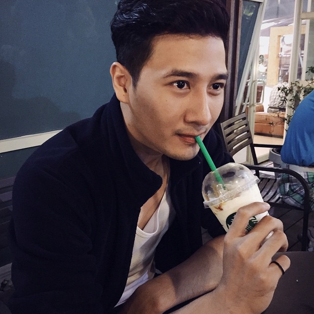 แอ็ค ณัฏฐวุฒิ แอ็ค ณัฏฐวุฒิ