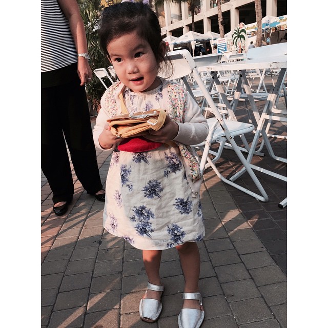 น้องเวลา ลูกสาวคุณแม่ พลอย จินดาโชติ ยิ่งโตยิ่งน่ารัก น้องเวลา ลูกสาวคุณแม่ พลอย จินดาโชติ ยิ่งโตยิ่งน่ารัก