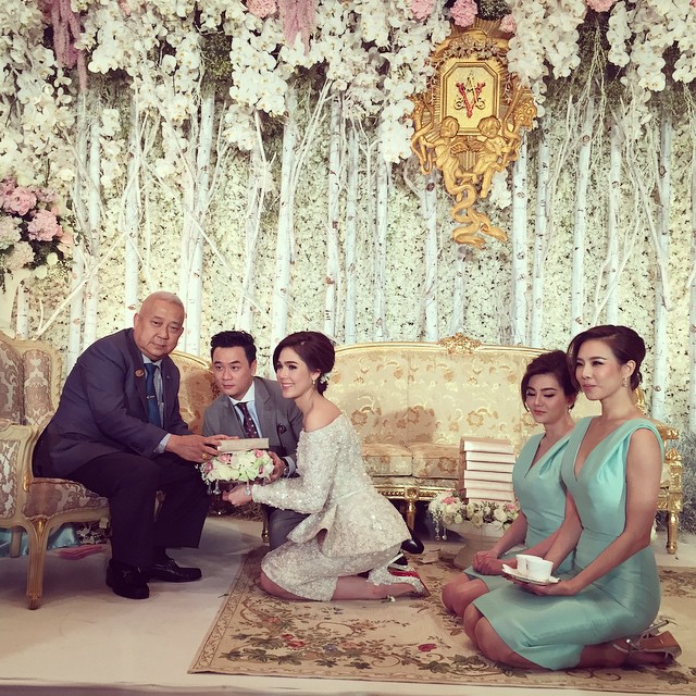 ชมพู่ อารยา แต่งงาน น็อต วิศรุต ชมพู่ อารยา แต่งงาน น็อต วิศรุต