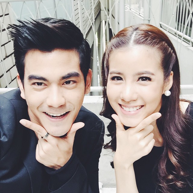 ฌอห์ณ เอสเธอร์ ฌอห์ณ เอสเธอร์