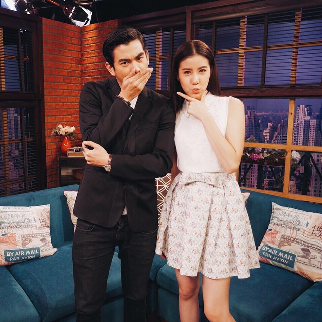 ฌอห์ณ เอสเธอร์ ฌอห์ณ เอสเธอร์