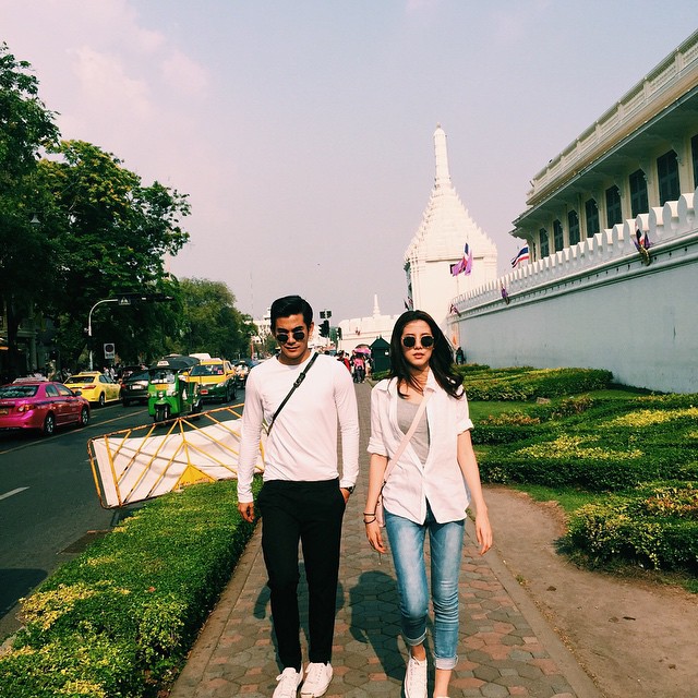 ฌอห์ณ เอสเธอร์ ฌอห์ณ เอสเธอร์