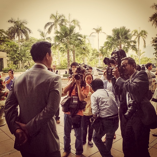 งานแต่งชมพู่ อารยา น็อต วิศรุต กับขบวนขันหมากอลังการดาวล้านดวง ! งานแต่งชมพู่ อารยา น็อต วิศรุต กับขบวนขันหมากอลังการดาวล้านดวง !