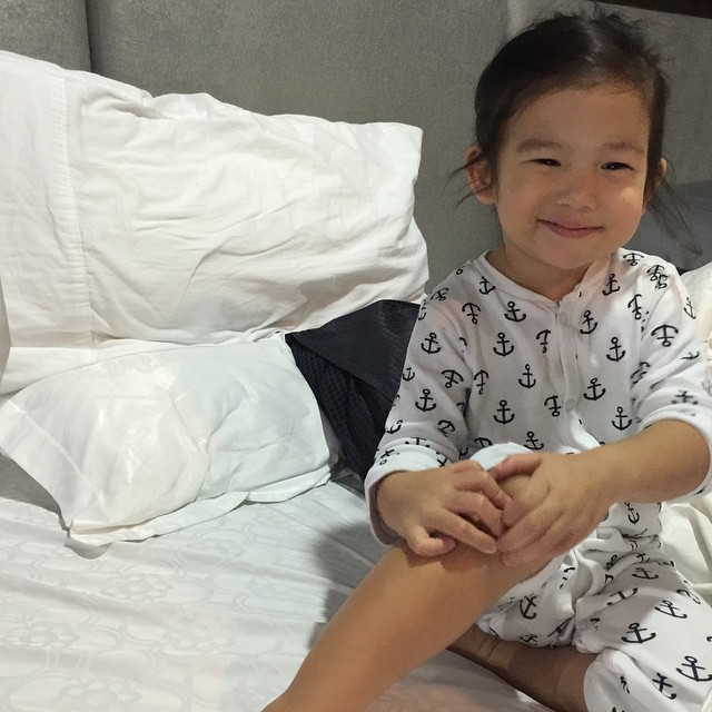 น้องเวลา ลูกสาวคุณแม่ พลอย จินดาโชติ ยิ่งโตยิ่งน่ารัก น้องเวลา ลูกสาวคุณแม่ พลอย จินดาโชติ ยิ่งโตยิ่งน่ารัก