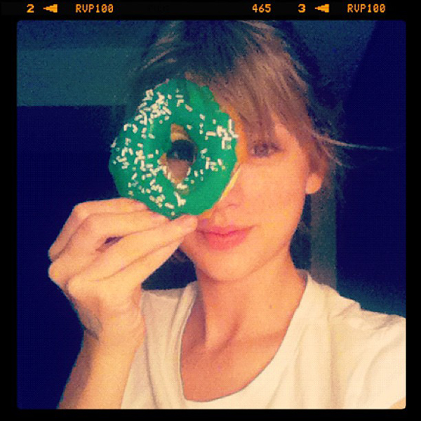 เทย์เลอร์ สวิฟต์ Taylor Swift เทย์เลอร์ สวิฟต์ Taylor Swift