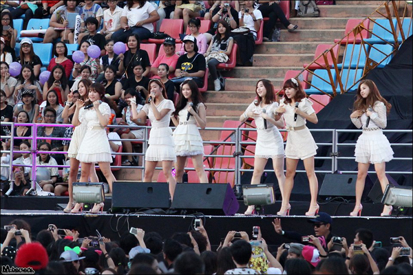 MBC Korean Music Wave in Bangkok 2013