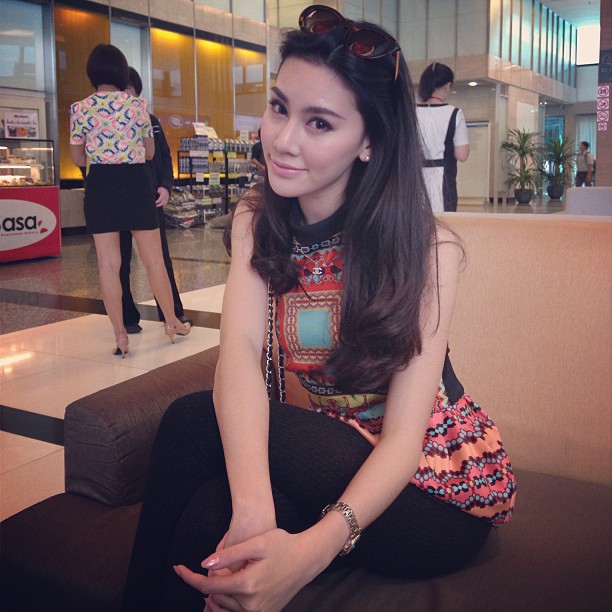 ดาว พิมพ์ทอง วชิราคม ดาว พิมพ์ทอง วชิราคม