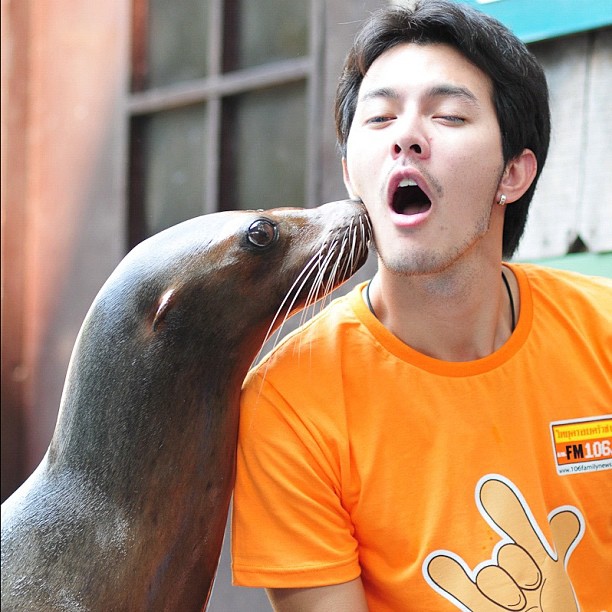 เชน เตชินท์ ปิ่นชาตรี เชน เตชินท์ ปิ่นชาตรี