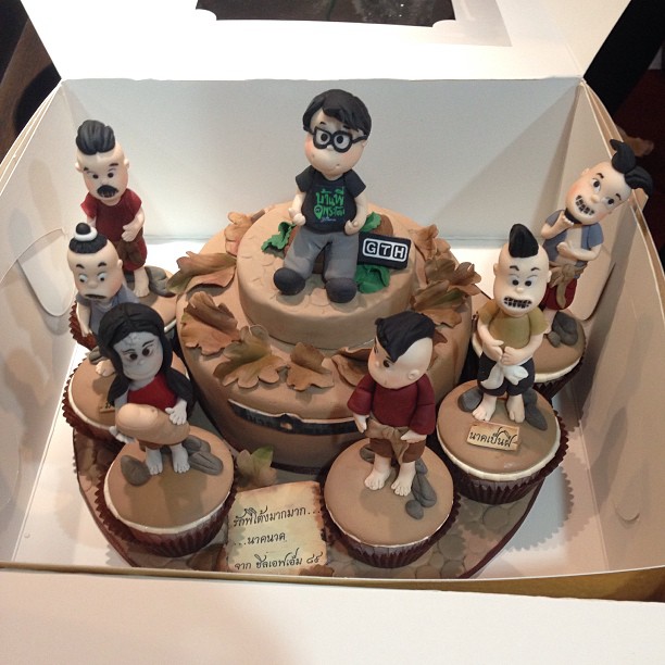 พี่มากพระโขนง ฉลองครบ 1,000 ล้าน