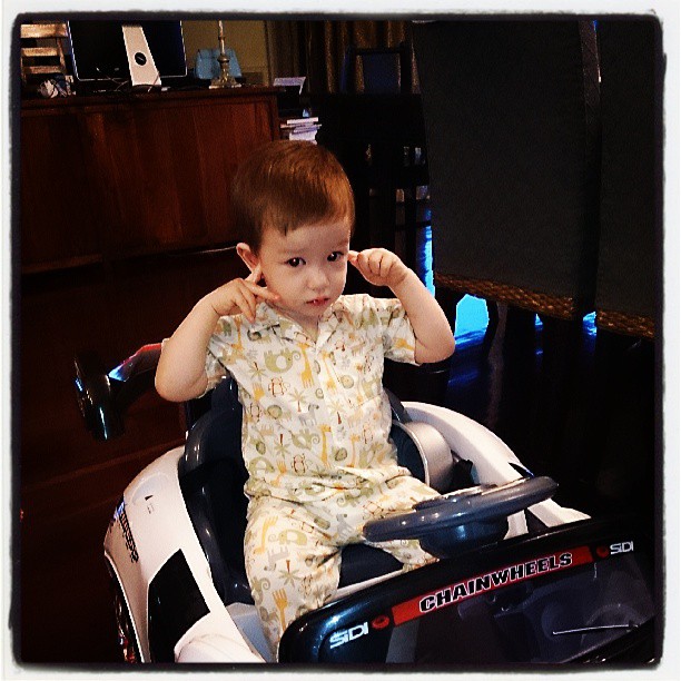 น้องวิน ลูกชายวิลลี่ - เยลหลี น้องวิน ลูกชายวิลลี่ - เยลหลี