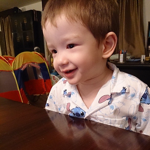 น้องวิน ลูกชายวิลลี่ - เยลหลี น้องวิน ลูกชายวิลลี่ - เยลหลี