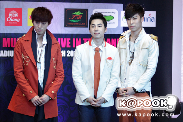 Korean Music Wave in Bangkok 2013