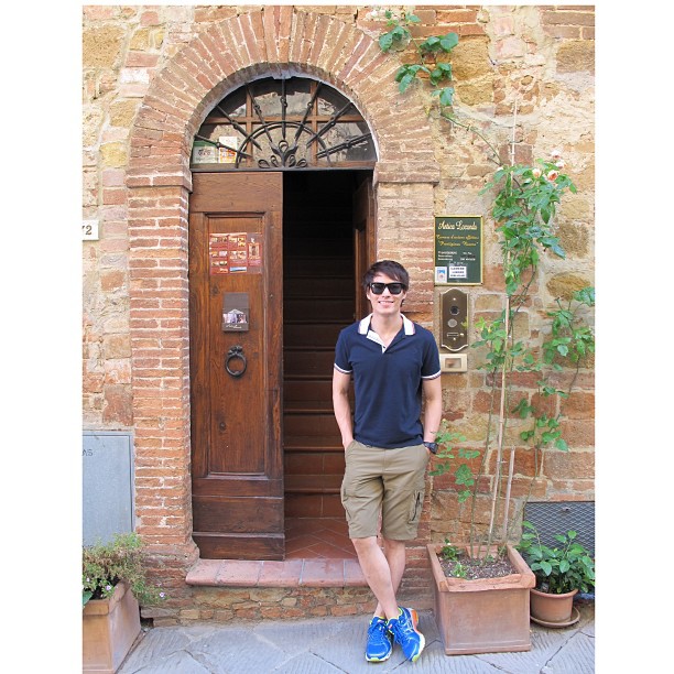 ภูริ นาวิน ต้าร์ ฟรอยด์ ภูริ นาวิน ต้าร์ ฟรอยด์