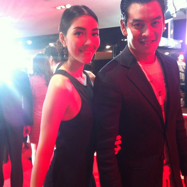 ชาคริต - วุ้นเส้น