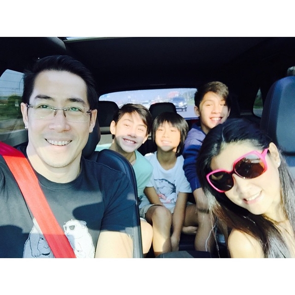 รวมภาพ 10 ลูกสาว-ลูกชายดารา สวยหล่อทุกคนเลยอะ รวมภาพ 10 ลูกสาว-ลูกชายดารา สวยหล่อทุกคนเลยอะ