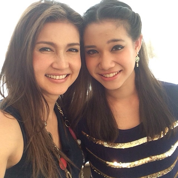 รวมภาพ 10 ลูกสาว-ลูกชายดารา สวยหล่อทุกคนเลยอะ รวมภาพ 10 ลูกสาว-ลูกชายดารา สวยหล่อทุกคนเลยอะ