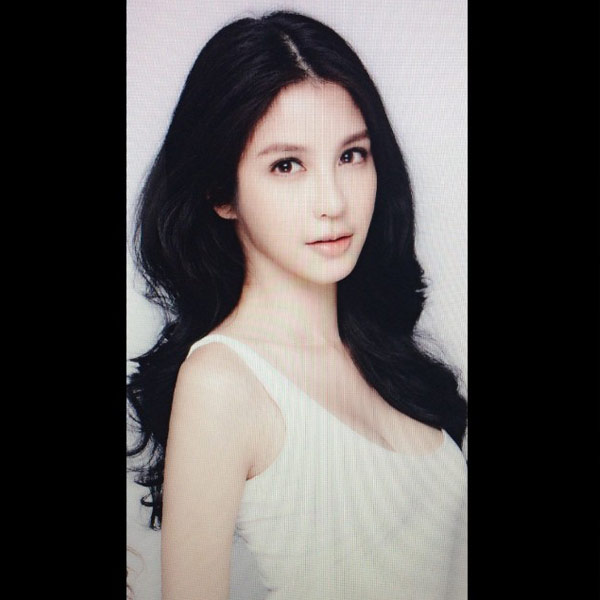 ฟิล์ม มิสทิฟฟานี่ โพสต์ภาพขนลุก ผื่นขึ้นเต็มหลัง ชาวเน็ตให้กำลังใจ ฟิล์ม มิสทิฟฟานี่ โพสต์ภาพขนลุก ผื่นขึ้นเต็มหลัง ชาวเน็ตให้กำลังใจ