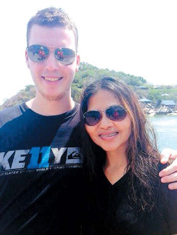 สุนารี ราชสีมา ประวัติ สุนารี ราชสีมา ประวัติ