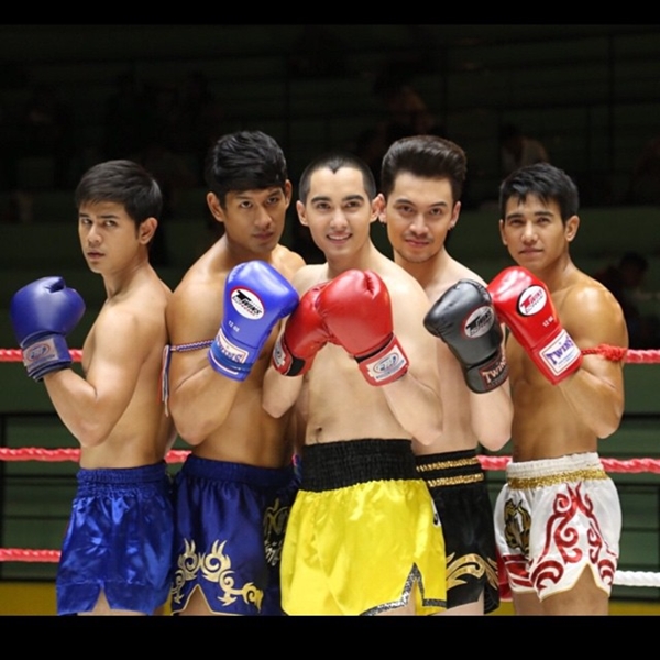 ลูกผู้ชายเลือดเดือด ปิดกล้องแล้วจ้า นักแสดงร่วมงานปาร์ตี้สุดมันส์ ลูกผู้ชายเลือดเดือด ปิดกล้องแล้วจ้า นักแสดงร่วมงานปาร์ตี้สุดมันส์