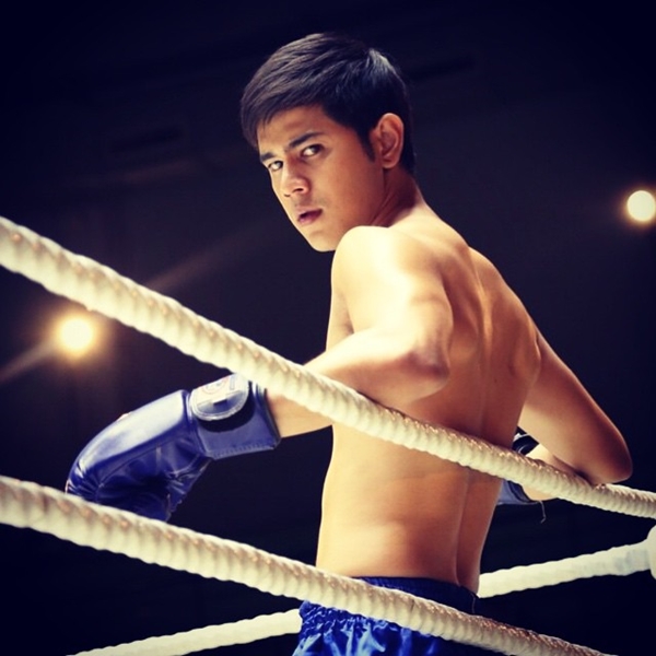 ลูกผู้ชายเลือดเดือด ปิดกล้องแล้วจ้า นักแสดงร่วมงานปาร์ตี้สุดมันส์ ลูกผู้ชายเลือดเดือด ปิดกล้องแล้วจ้า นักแสดงร่วมงานปาร์ตี้สุดมันส์
