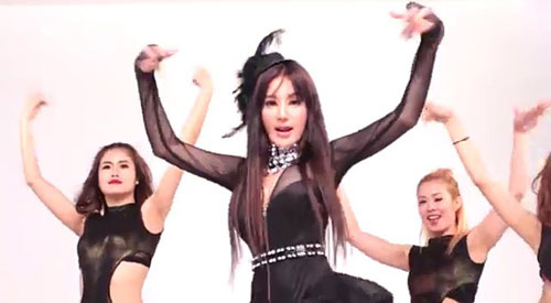 เปิ้ล ไอริณ เปิดตัวเพลง รักหมดโปร (ลา ลา ลา) โชว์ลีลาแดนซ์สุดเซ็กซี่ เปิ้ล ไอริณ เปิดตัวเพลง รักหมดโปร (ลา ลา ลา) โชว์ลีลาแดนซ์สุดเซ็กซี่