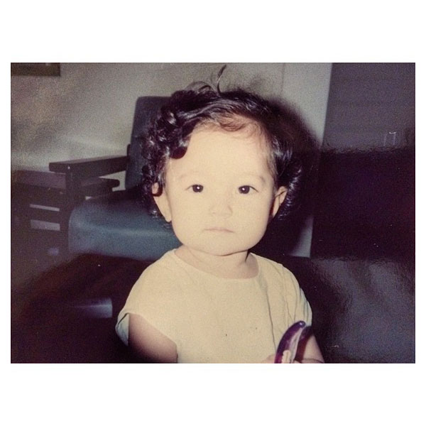 ดาราตอนเด็ก ภาพย้อนวัยเยาว์ จะน่ารักน่าชังขนาดไหน มาดูกัน ดาราตอนเด็ก ภาพย้อนวัยเยาว์ จะน่ารักน่าชังขนาดไหน มาดูกัน