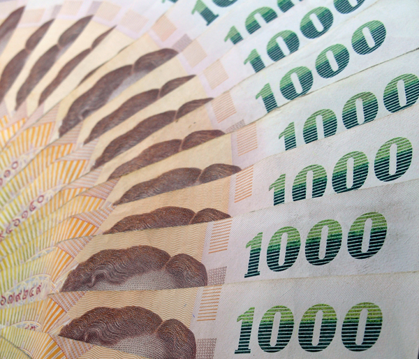 พาณิชย์เผย เงินเฟ้อ ม.ค. 58 ลด 0.41% เหตุราคาน้ำมันลง พาณิชย์เผย เงินเฟ้อ ม.ค. 58 ลด 0.41% เหตุราคาน้ำมันลง