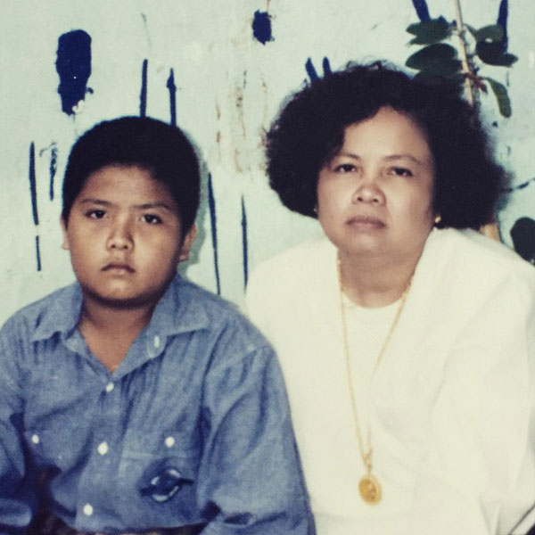 ดาราตอนเด็ก ภาพย้อนวัยเยาว์ จะน่ารักน่าชังขนาดไหน มาดูกัน ดาราตอนเด็ก ภาพย้อนวัยเยาว์ จะน่ารักน่าชังขนาดไหน มาดูกัน