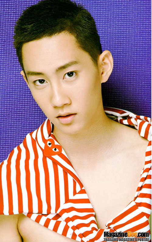 กัปตัน พายอาร์ Lovesick ควงคู่ขึ้นปก พลอยแกมเพชร น่ารักอะ กัปตัน พายอาร์ Lovesick ควงคู่ขึ้นปก พลอยแกมเพชร น่ารักอะ