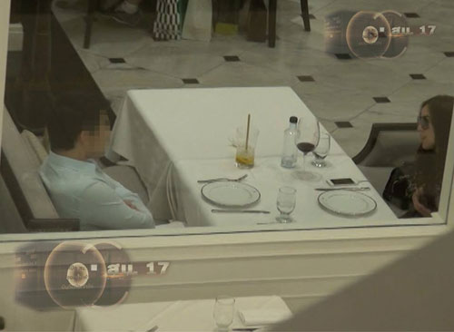 พีค ควงหนุ่มปริศนาดินเนอร์ คนลือมือที่ 3 เหตุเลิก เต๋อ หรือไม่ ? พีค ควงหนุ่มปริศนาดินเนอร์ คนลือมือที่ 3 เหตุเลิก เต๋อ หรือไม่ ?