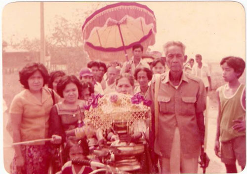 มาดูกัน เด็กชายเท่ง เถิดเทิง สมัยรับจ้างปั่นสามล้อถีบ มาดูกัน เด็กชายเท่ง เถิดเทิง สมัยรับจ้างปั่นสามล้อถีบ